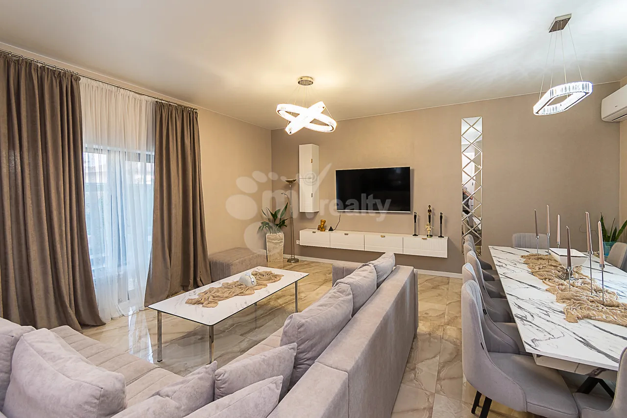 House for sale Lukashin St, Adshapnjak Yerevan, 161303