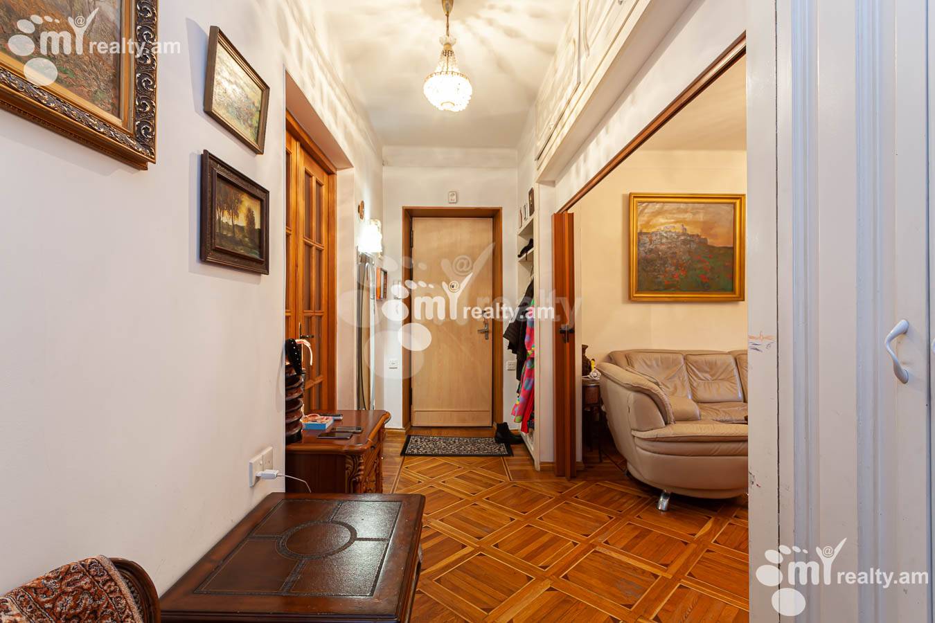 Купить 3 комнатную квартиру Саят-Нова пр, Центр Ереван, 153886