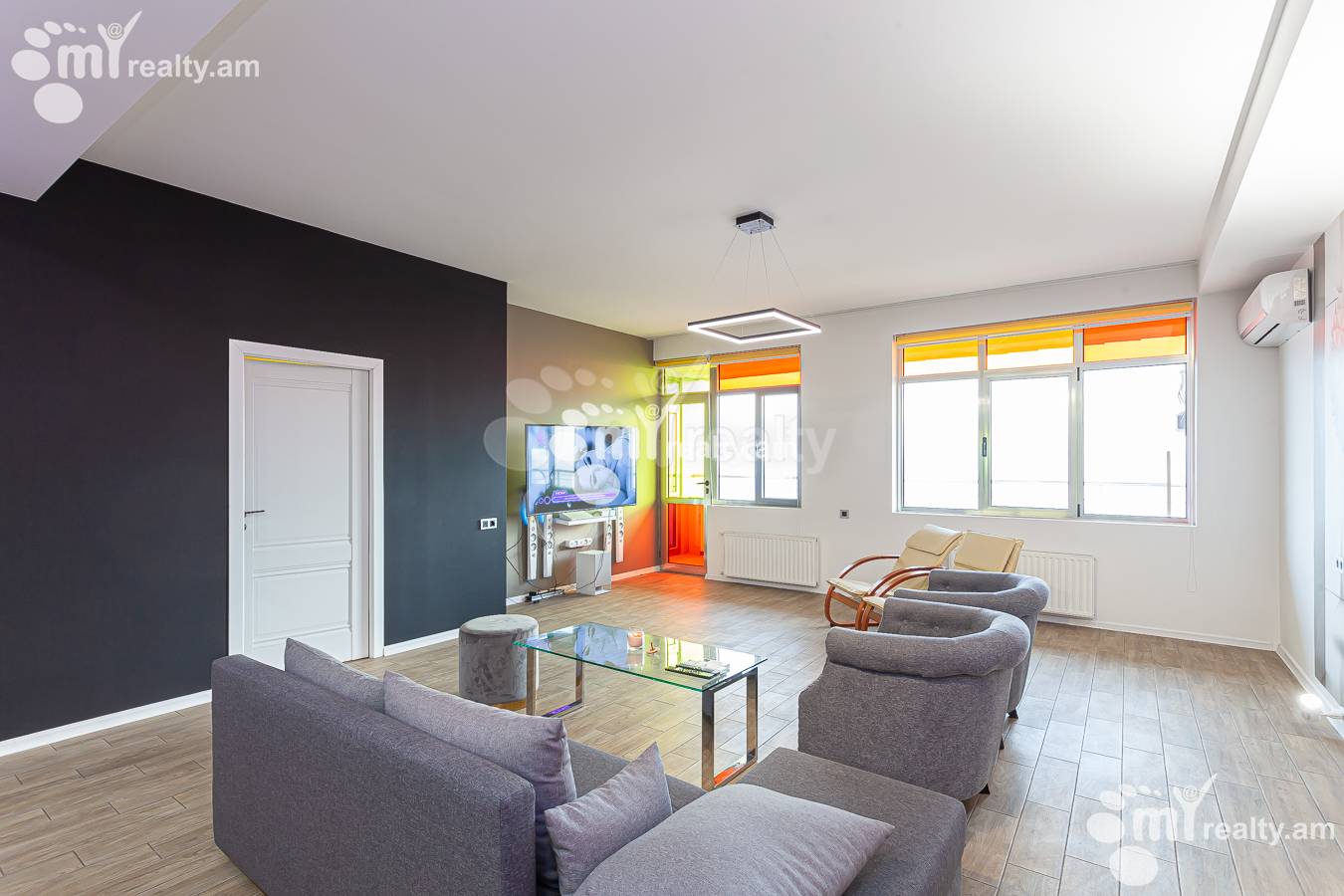 2 bedroom apartment for rent Tsitsernakaberd Highway, Center Yerevan, 142927