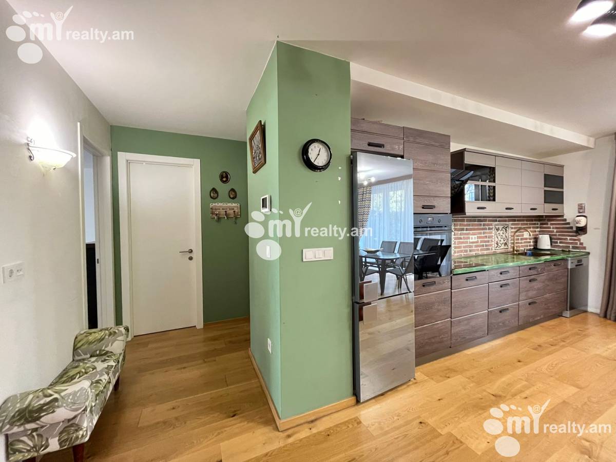 Снять 4 комнатную квартиру Мамиконянц ул, Арабкир Ереван, 158009