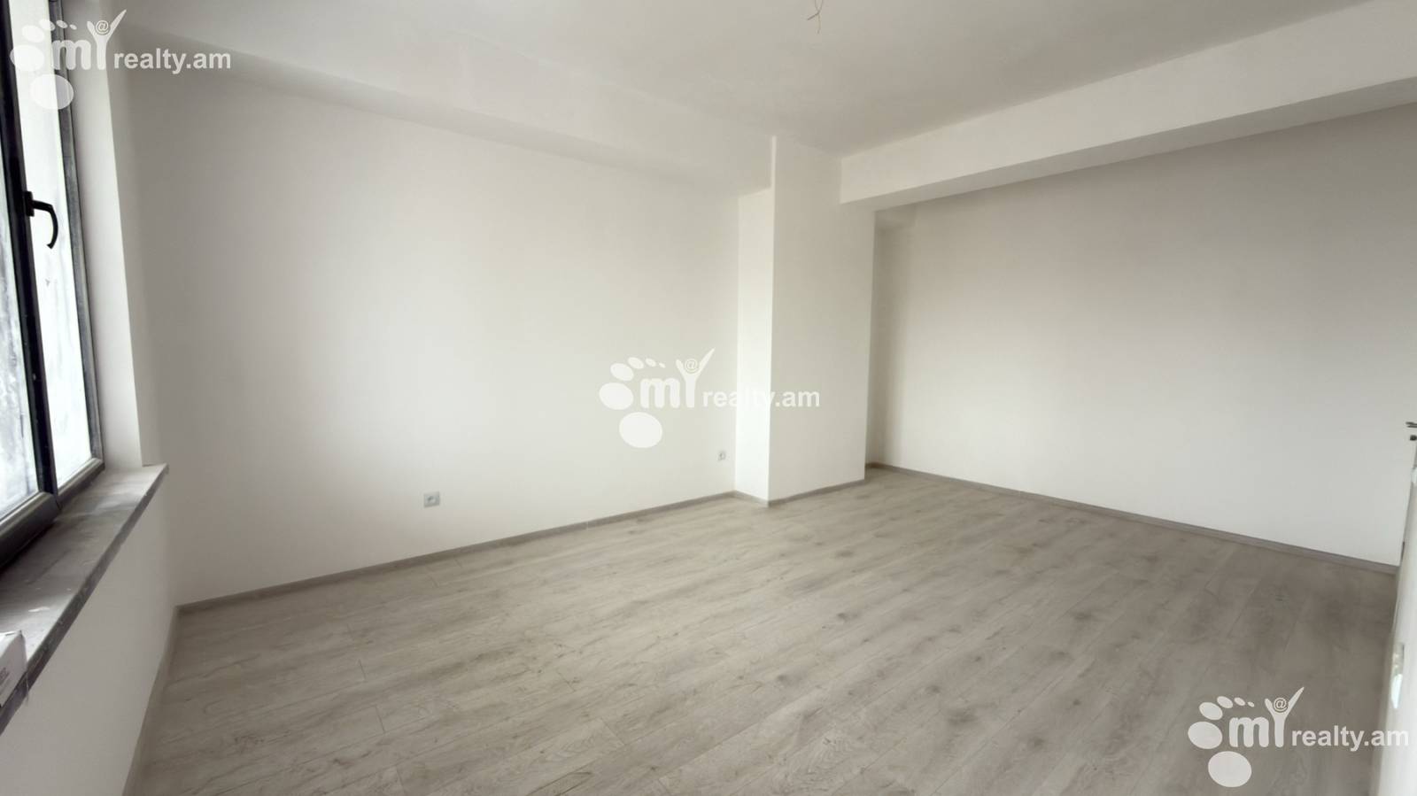 3 սենյականոց բնակարան  Գրիբոեդովի փող, Արաբկիր Երևան, 158768