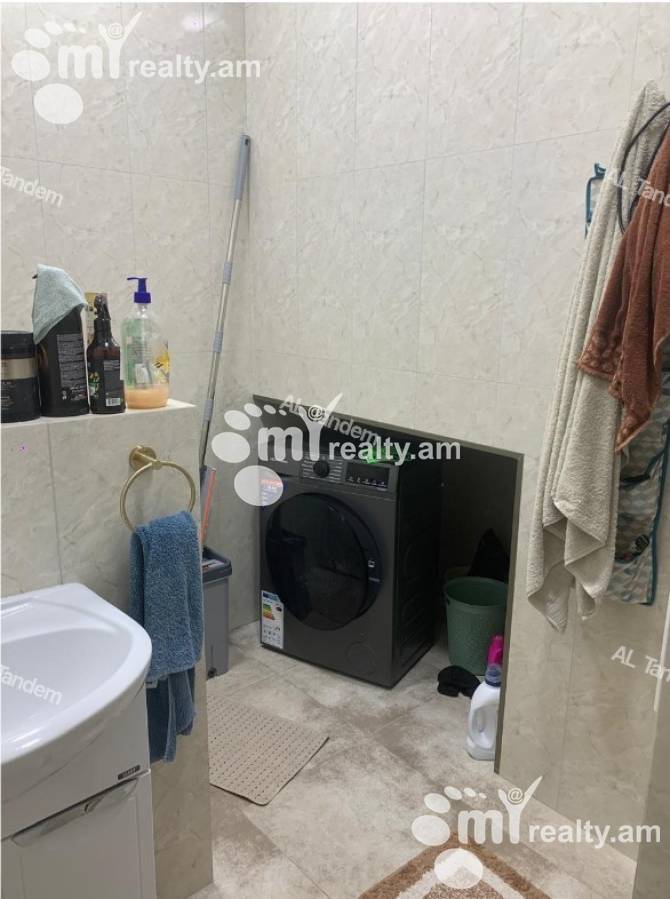 1 bedroom apartment for sale خیابان واهر. پاپازیان, عربگیر ایروان, 160176