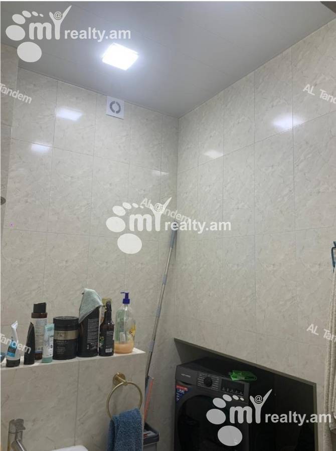 1 bedroom apartment for sale خیابان واهر. پاپازیان, عربگیر ایروان, 160176