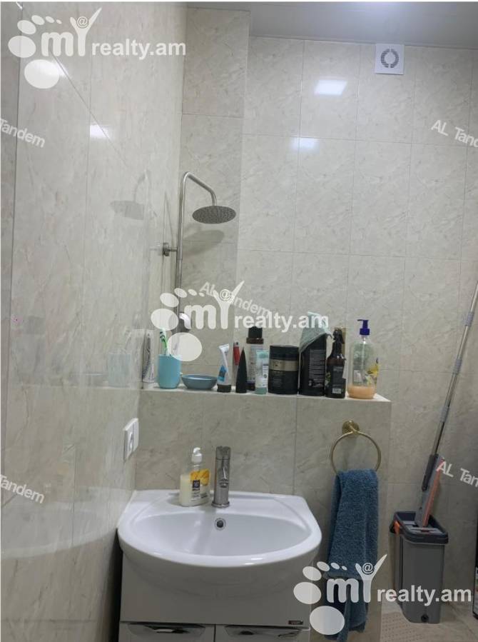 1 bedroom apartment for sale خیابان واهر. پاپازیان, عربگیر ایروان, 160176