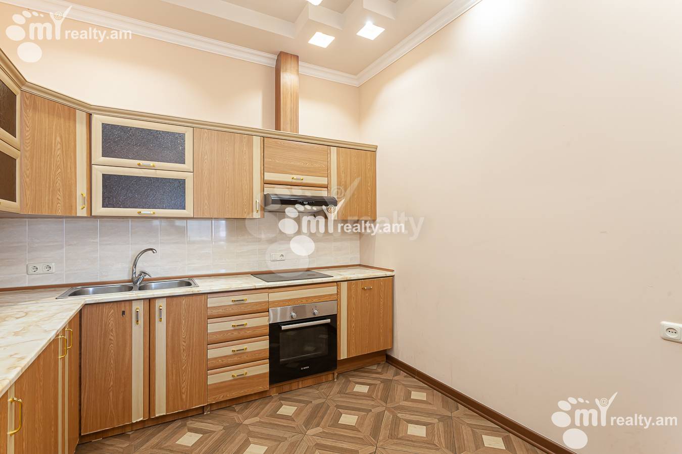 4 bedroom apartment for rent Aram St, Center Yerevan, 154254