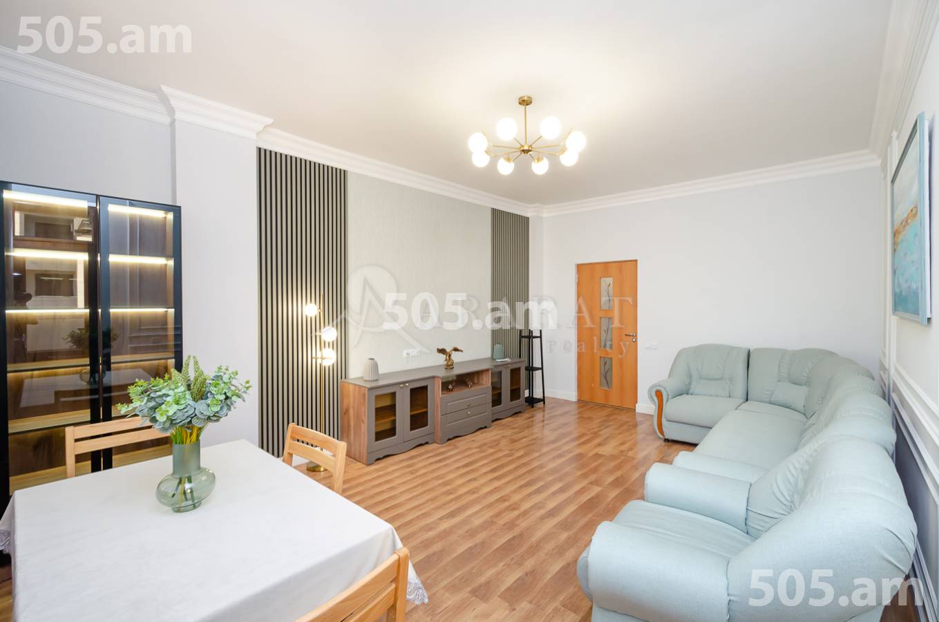 4 bedroom apartment for sale M․ Melqonyan str, Center Yerevan, 155077