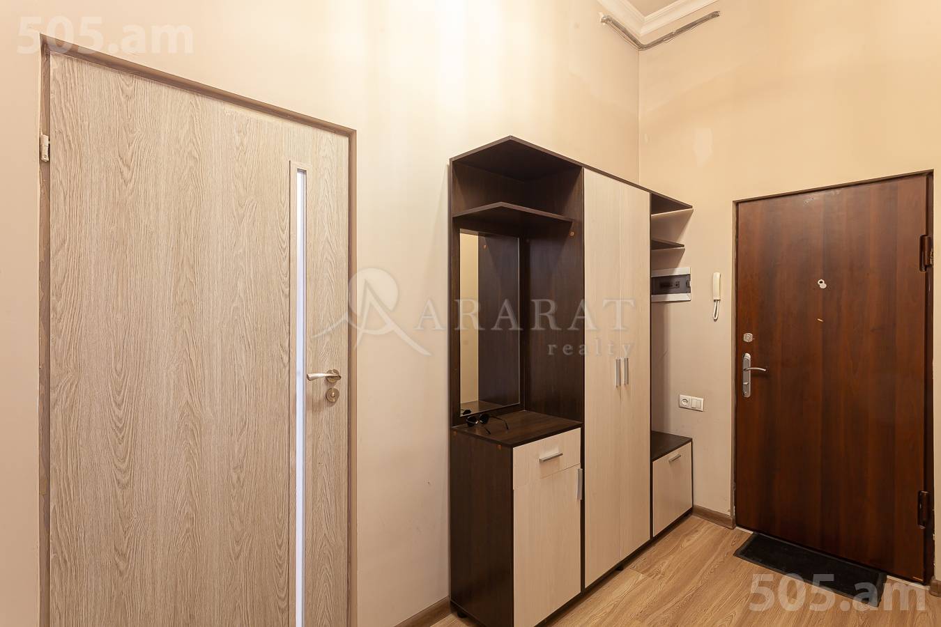 3 bedroom apartment for sale Argishti St, Center Yerevan, 149359