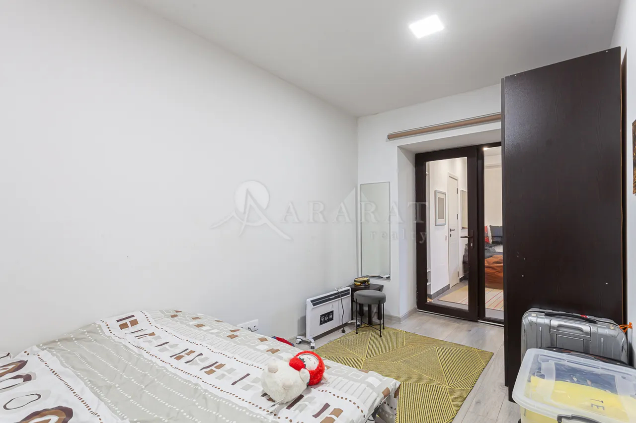 House for sale Fizkulturnikner St, Center Yerevan, 157325