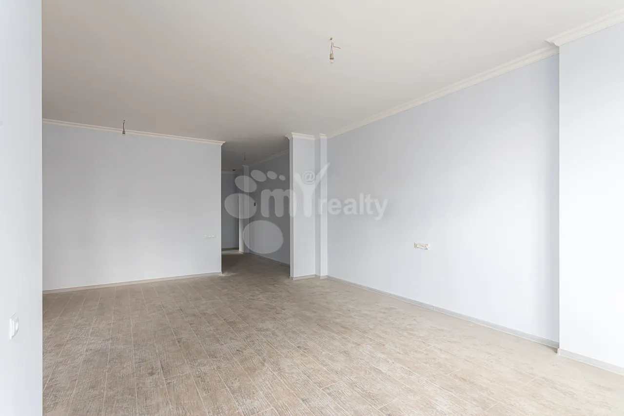 4 սենյականոց բնակարան  Մ․ Մելքոնյան փող, Կենտրոն Երևան, 160108