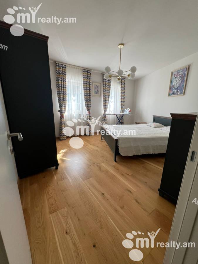 Снять 4 комнатную квартиру Мамиконянц ул, Арабкир Ереван, 158202