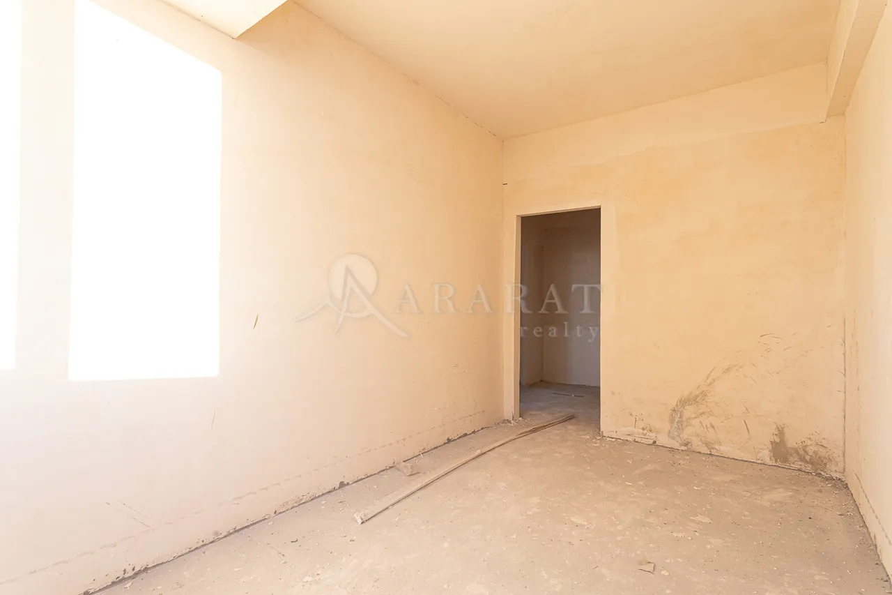 4 bedroom apartment for sale Adonts St, Arabkir Yerevan, 157884
