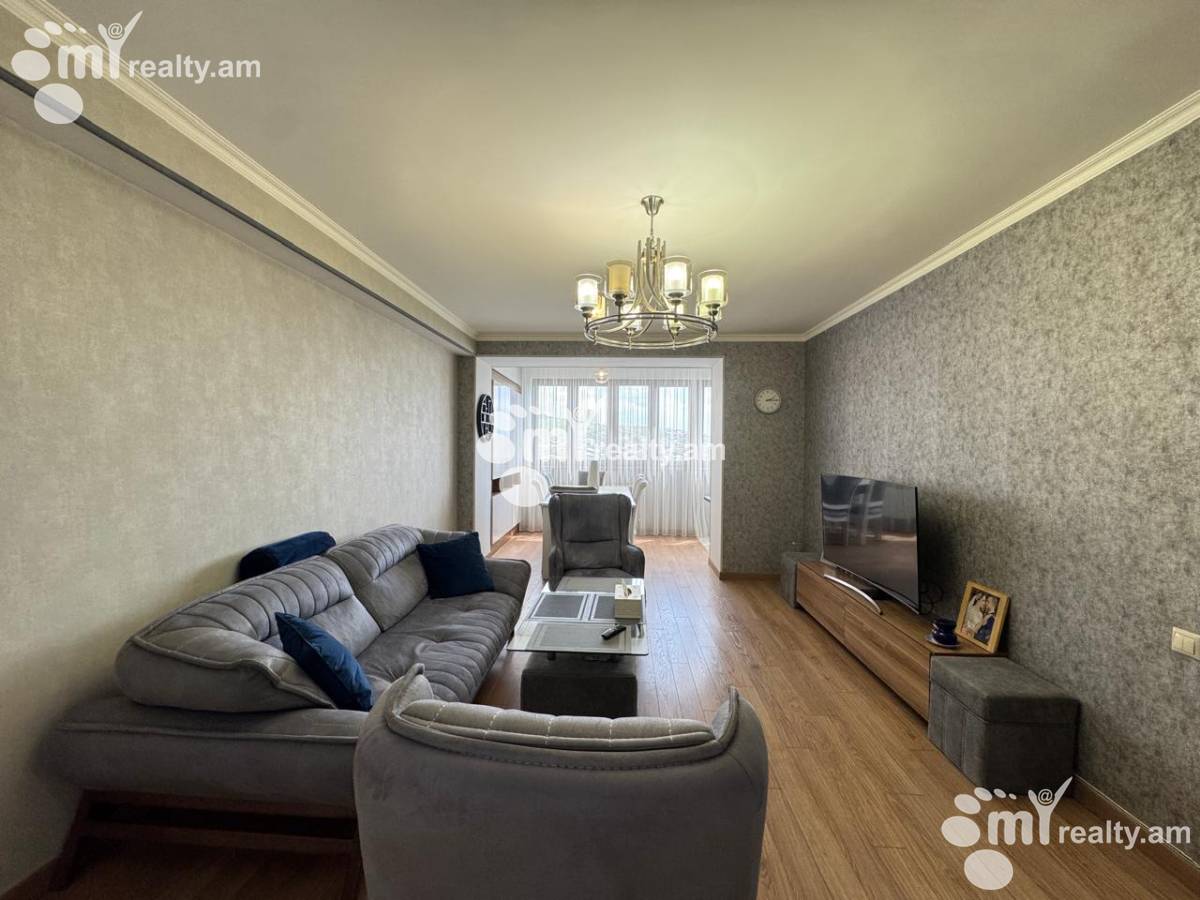4 bedroom apartment for sale Charents St, Center Yerevan, 160427