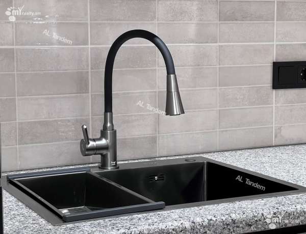 2-senyakanoc-bnakaran-vacharq-Yerevan-Arabkir