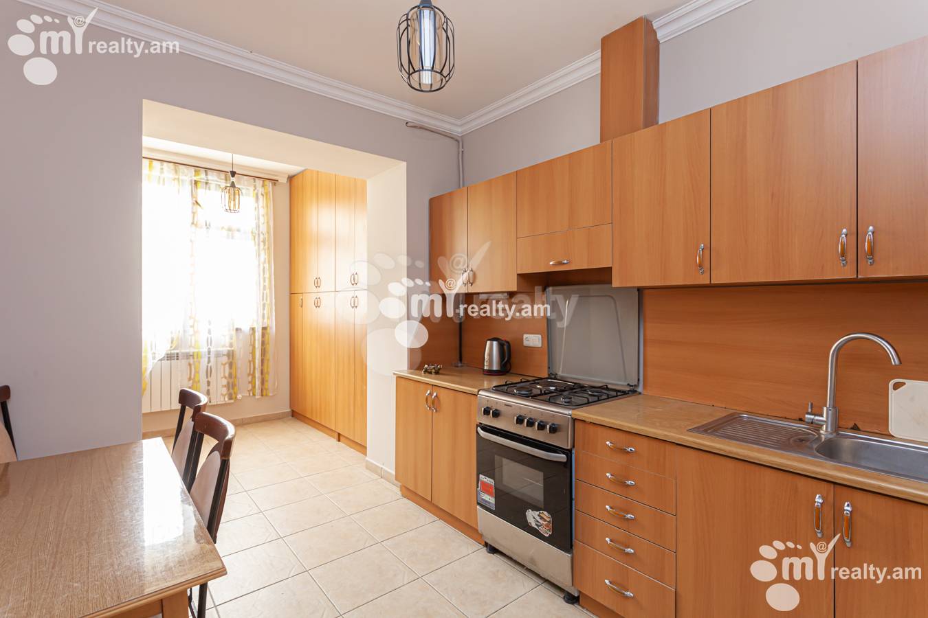 2 սենյականոց բնակարան  Նալբանդյան փող, Կենտրոն Երևան, 151701