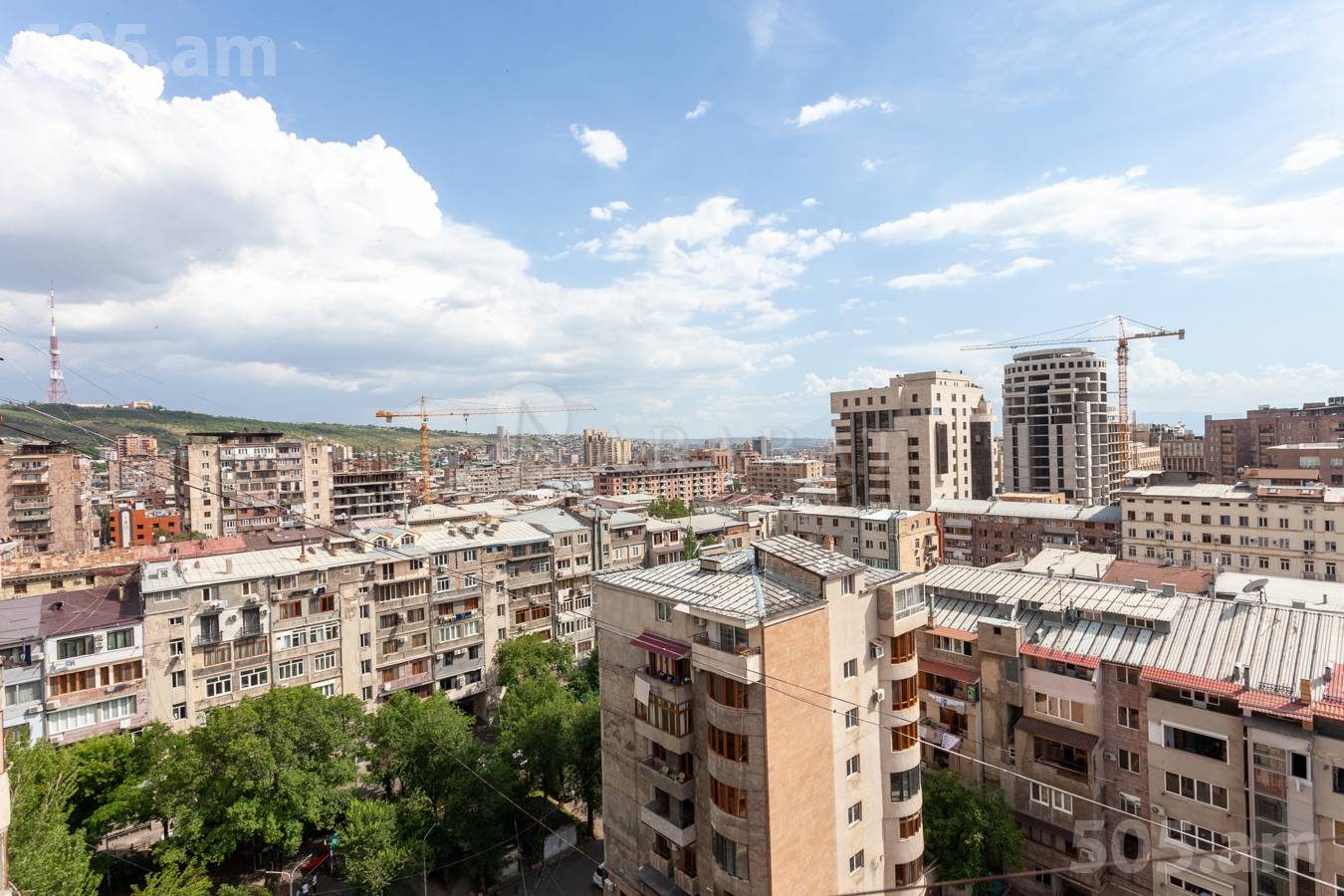 Купить 3 комнатную квартиру Саят-Нова пр, Центр Ереван, 150919