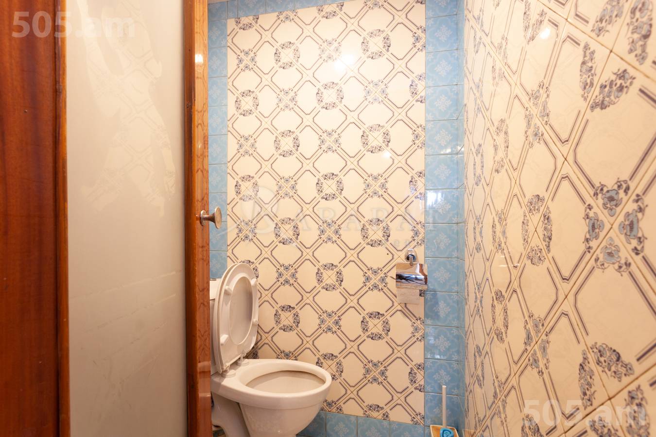 Купить 3 комнатную квартиру Саят-Нова пр, Центр Ереван, 150919