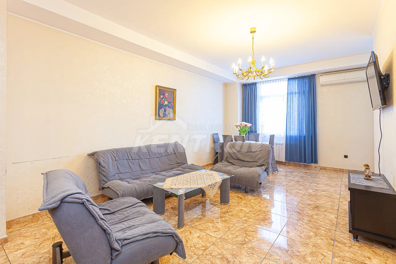 3 bedroom apartment for sale Tsitsernakaberd Highway, Center Yerevan, 158898