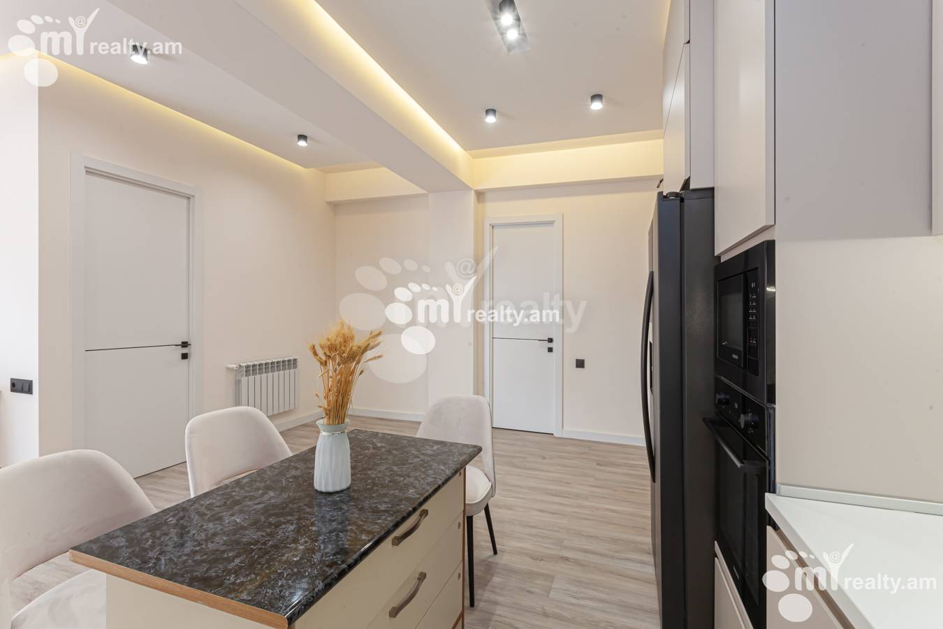 3 bedroom apartment for sale خیابان زاراف آقبیور, آوان ایروان, 151892