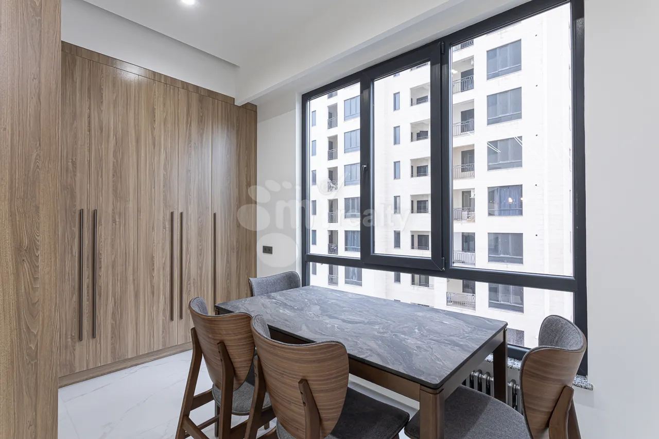 2 bedroom apartment for rent خیابان گِریبودوف, عربگیر ایروان, 159416