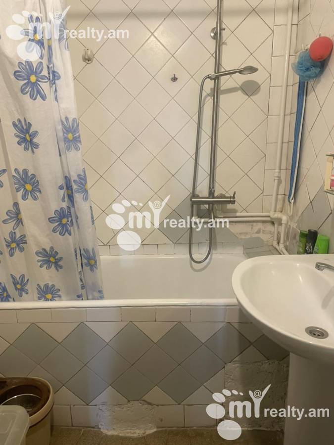 4 սենյականոց բնակարան  Վրացական փող, Արաբկիր Երևան, 158224