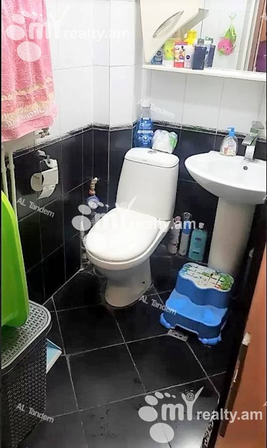 2 սենյականոց բնակարան  Համբարձումյան փող, Արաբկիր Երևան, 122418