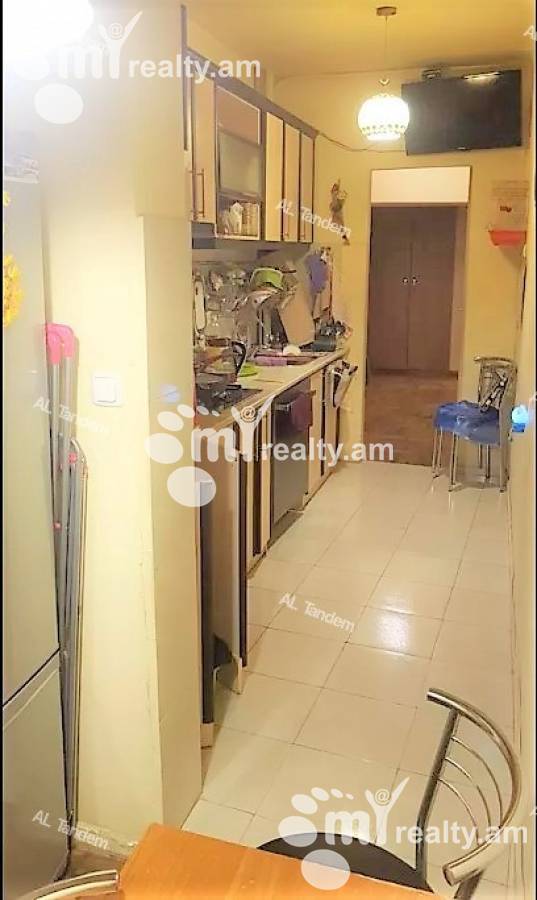 2 սենյականոց բնակարան  Համբարձումյան փող, Արաբկիր Երևան, 122418