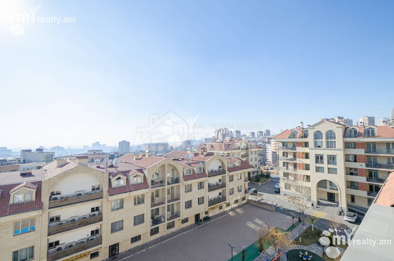 Купить 2 комнатную квартиру Антараин ул, Центр Ереван, 154454
