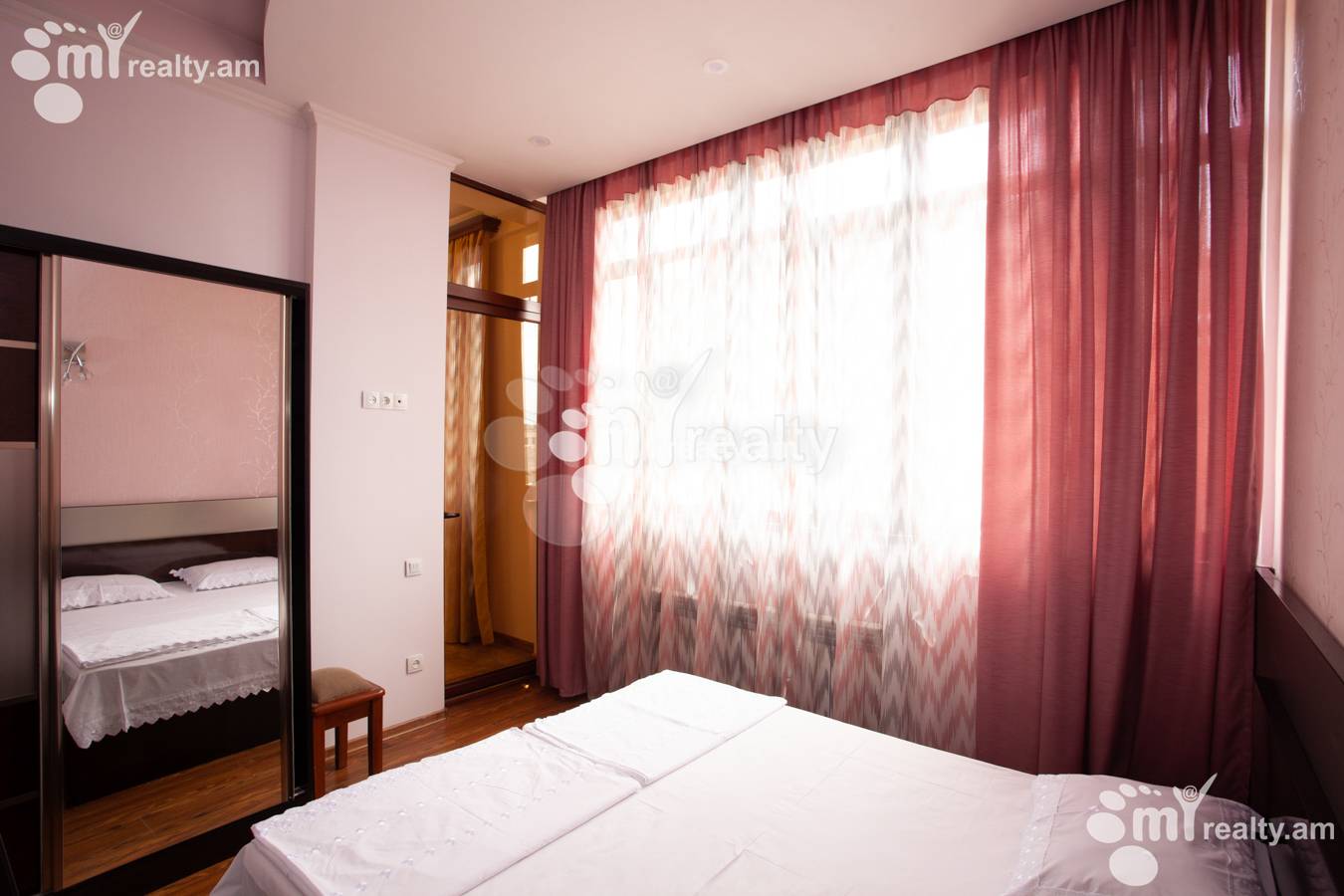 3 bedroom apartment for rent خیابان آرام, مرکز شهر ایروان, 151306