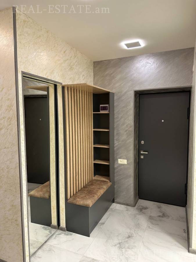 Купить 3 комнатную квартиру В.Вагаршян ул, Арабкир Ереван, 134629