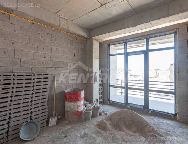 arandznatun-vacharq-Yerevan-Avan