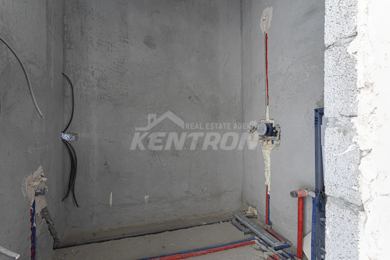 4 bedroom apartment for sale Aghbyur Serob St, Arabkir Yerevan, 157231