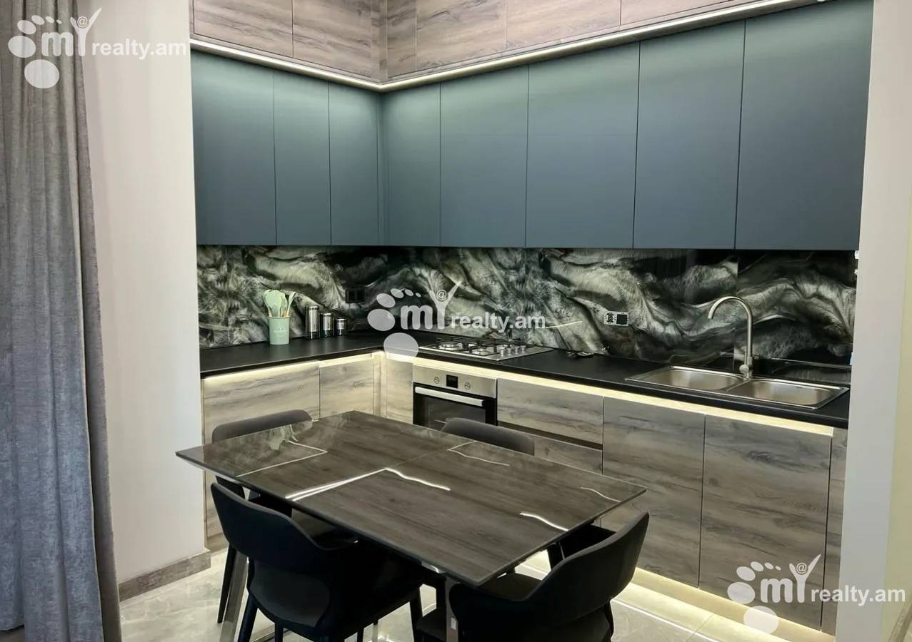 4 bedroom apartment for rent Tigran Mets Ave, Center Yerevan, 156285