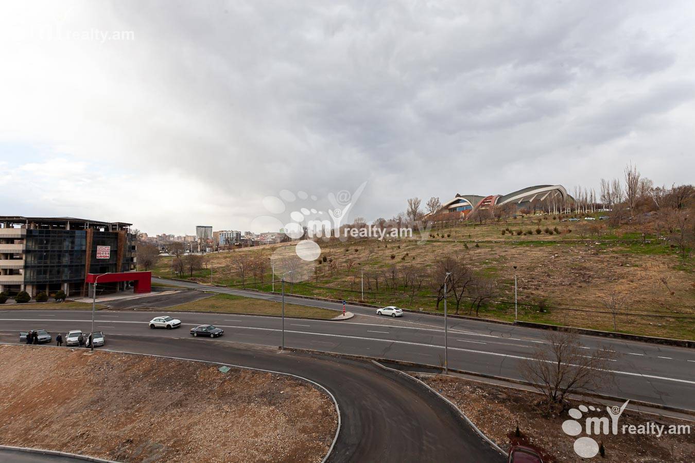 4 bedroom apartment for sale M․ Melqonyan str, Center Yerevan, 155075