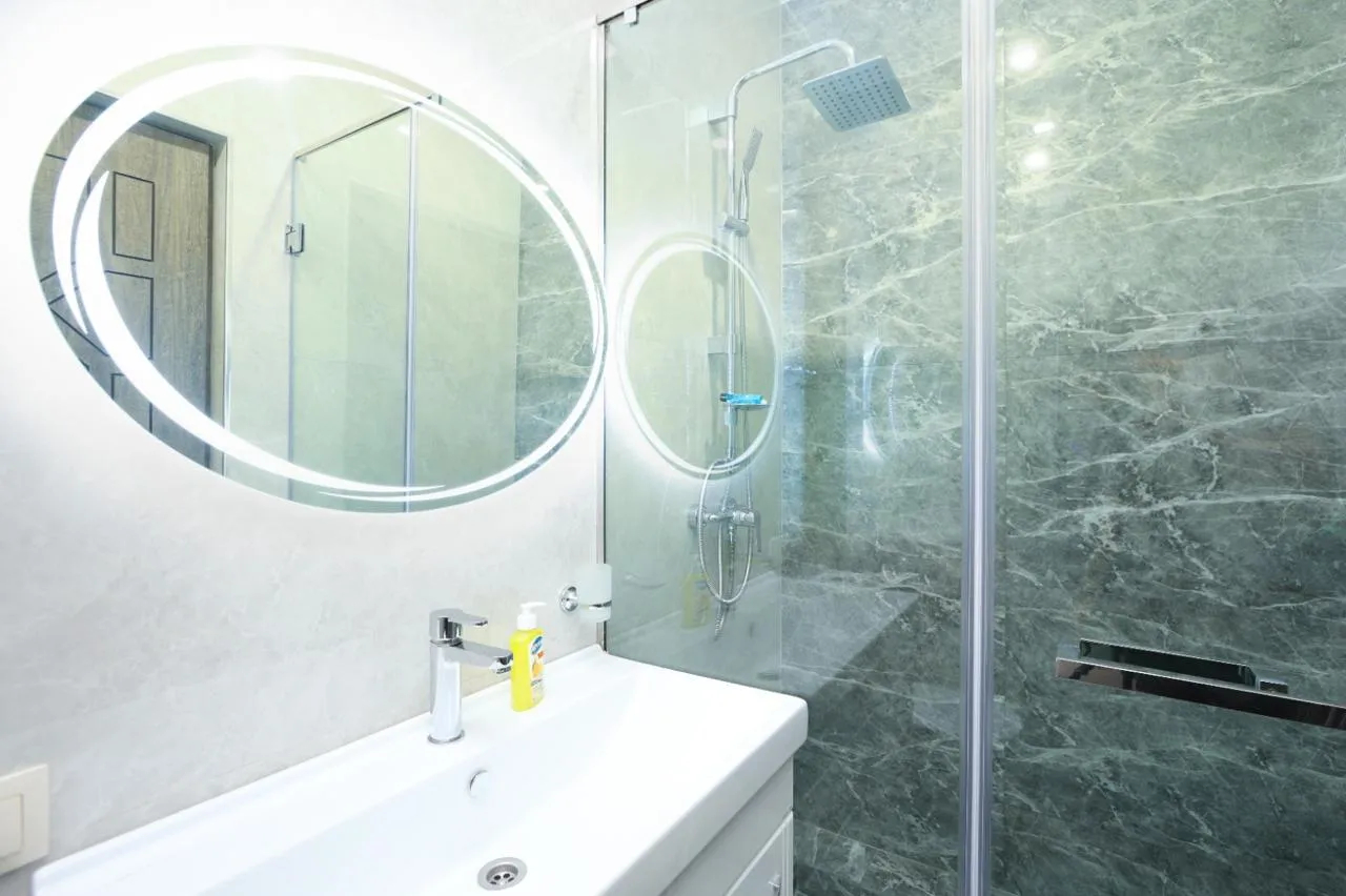 3 bedroom apartment for rent خیابان تِسی تِسِرناکابِرد, مرکز شهر ایروان, 160002