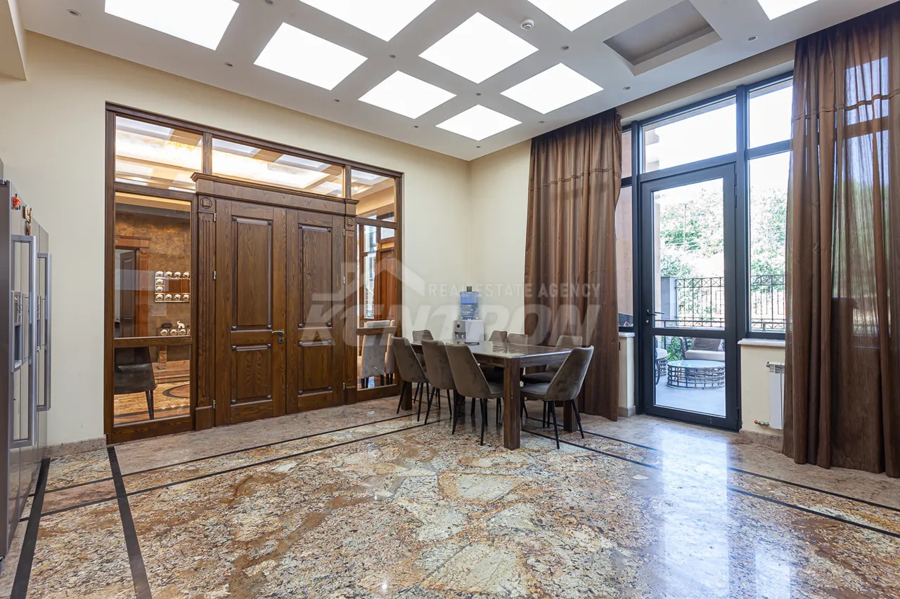 Առանձնատուն  Ալմա-աթայի փող, Ավան Երևան, 157389