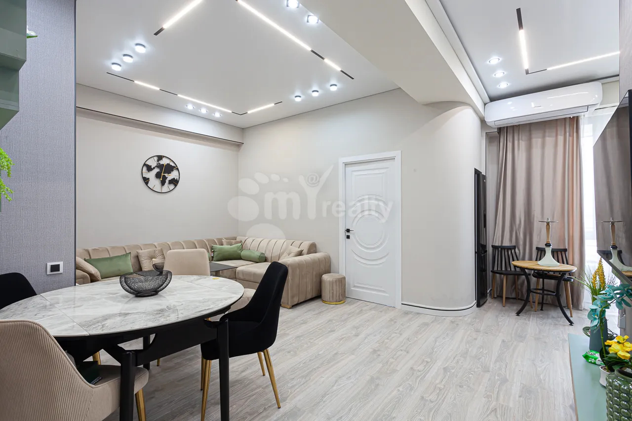 3 bedroom apartment for sale Moldovakan St, Nor Nork Yerevan, 160250