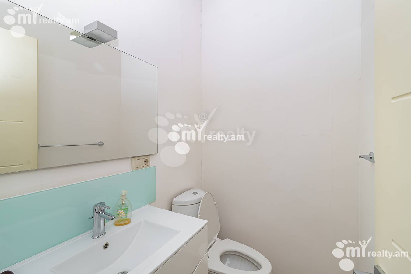 3 bedroom apartment for sale Northern (Hyusisayin)  Ave, Center Yerevan, 146528