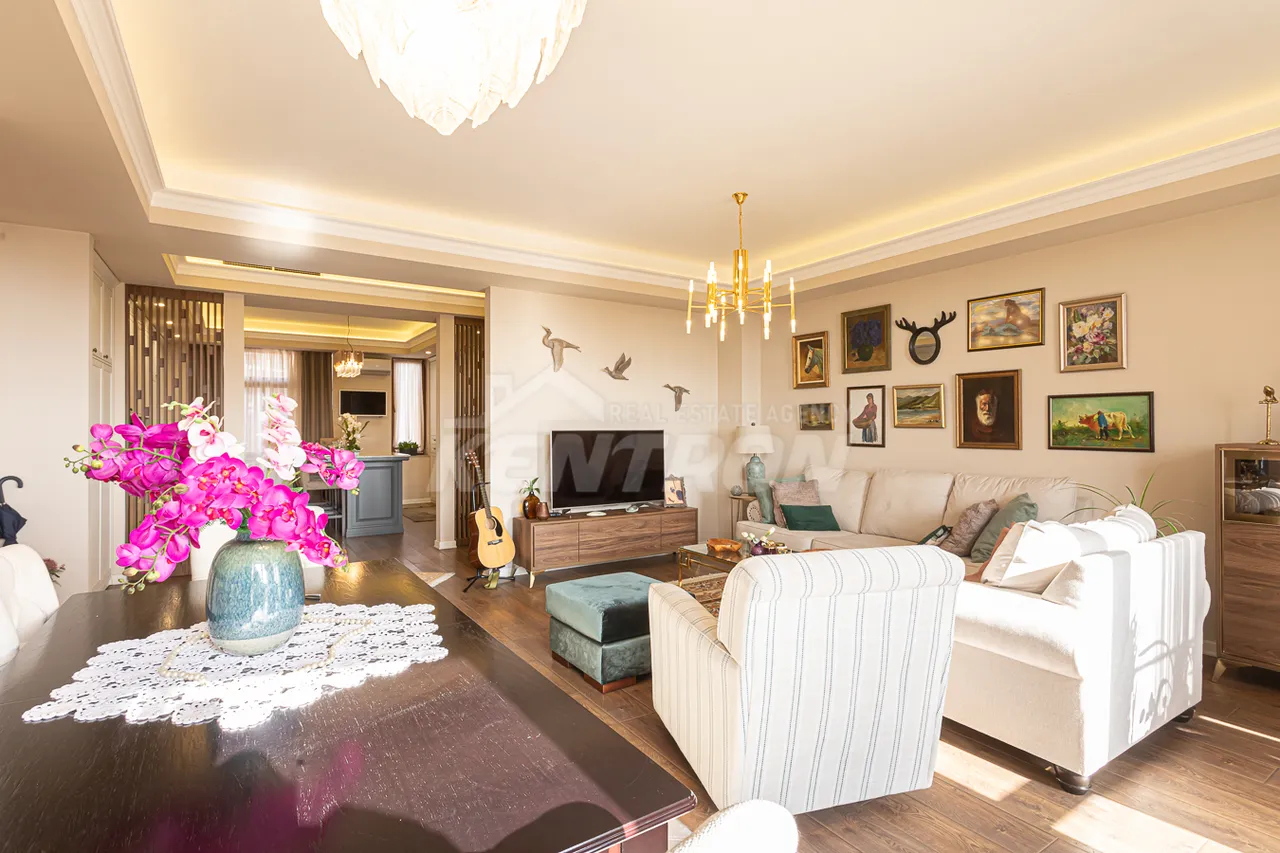 3 bedroom apartment for sale Orbeli Yeghbayrner   St, Arabkir Yerevan, 159690