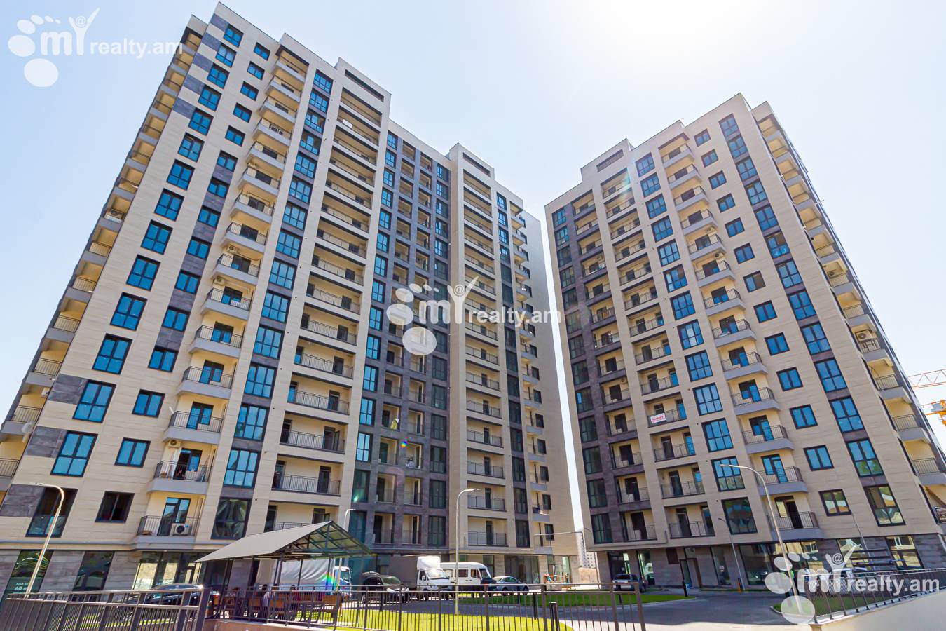 4 bedroom apartment for sale خیابان لِنینگراندیان, آچاپنیاک ایروان, 152686