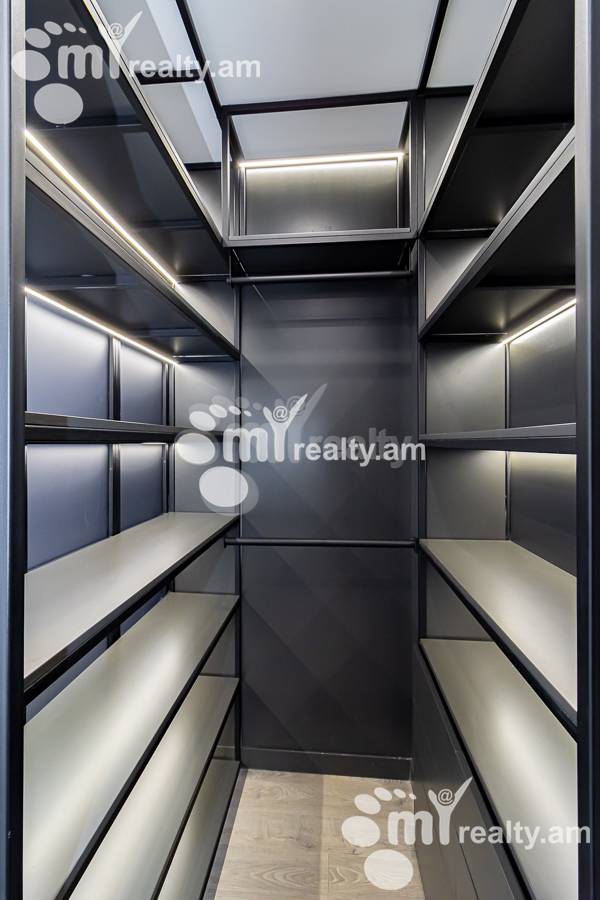 3 bedroom apartment for rent خیابان آزاتوتیان, عربگیر ایروان, 153983