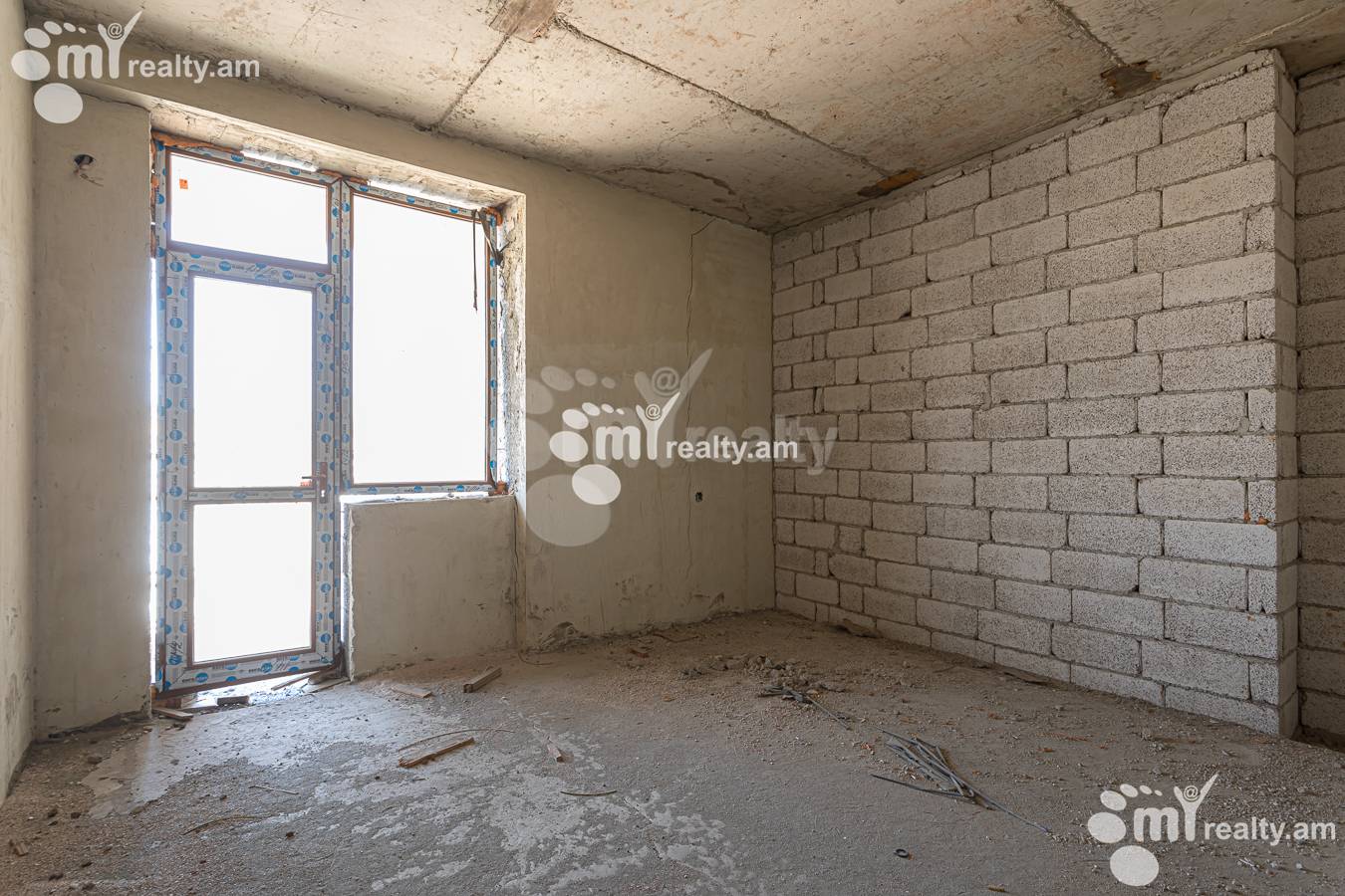 3 bedroom apartment for sale Aram St, Center Yerevan, 156155