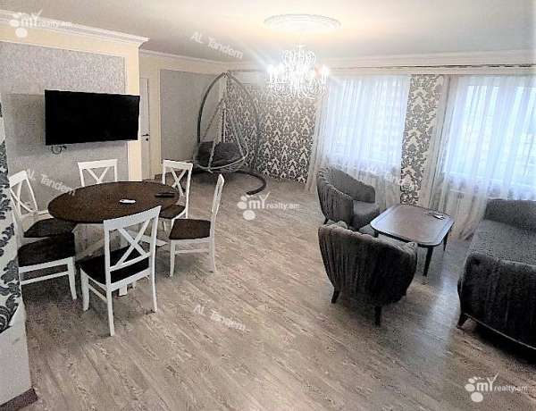 3-bedroom/apartment-for-rent/Charents+St/Center/Yerevan