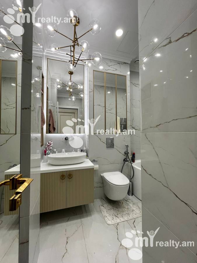3 bedroom apartment for sale Aram St, Center Yerevan, 157618