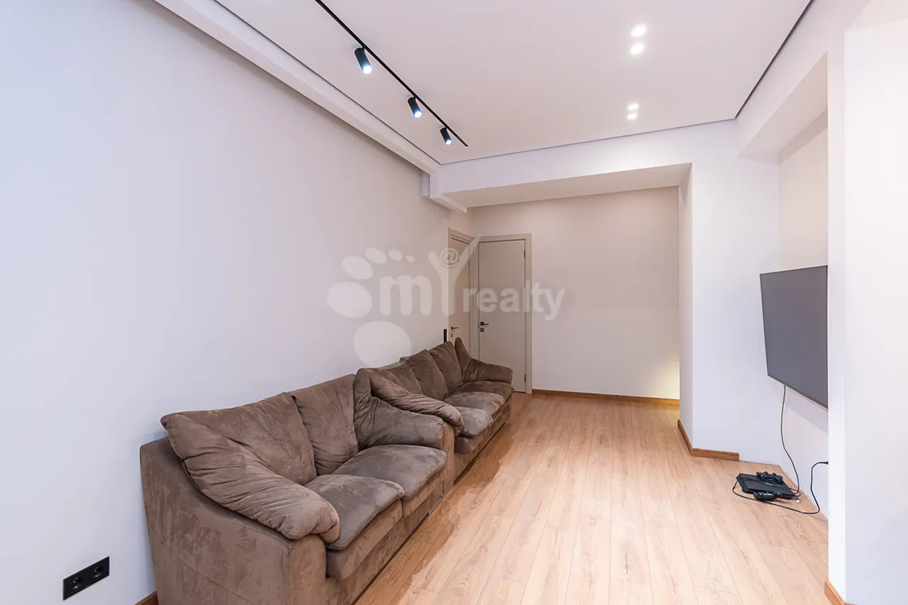 4 bedroom apartment for sale Ghapantsian St, Arabkir Yerevan, 160276