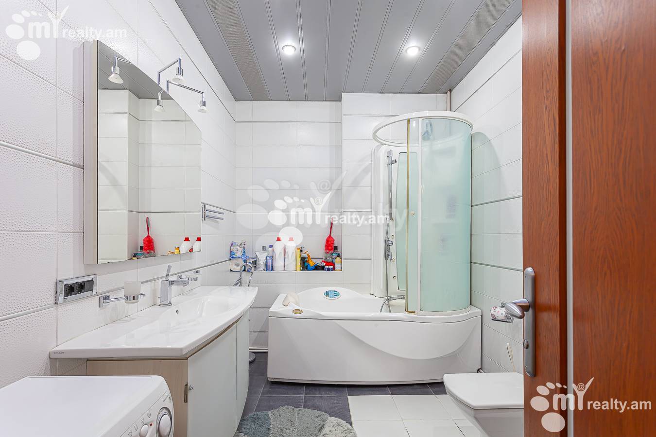 Купить 4 комнатную квартиру Пушкин ул, Центр Ереван, 145795