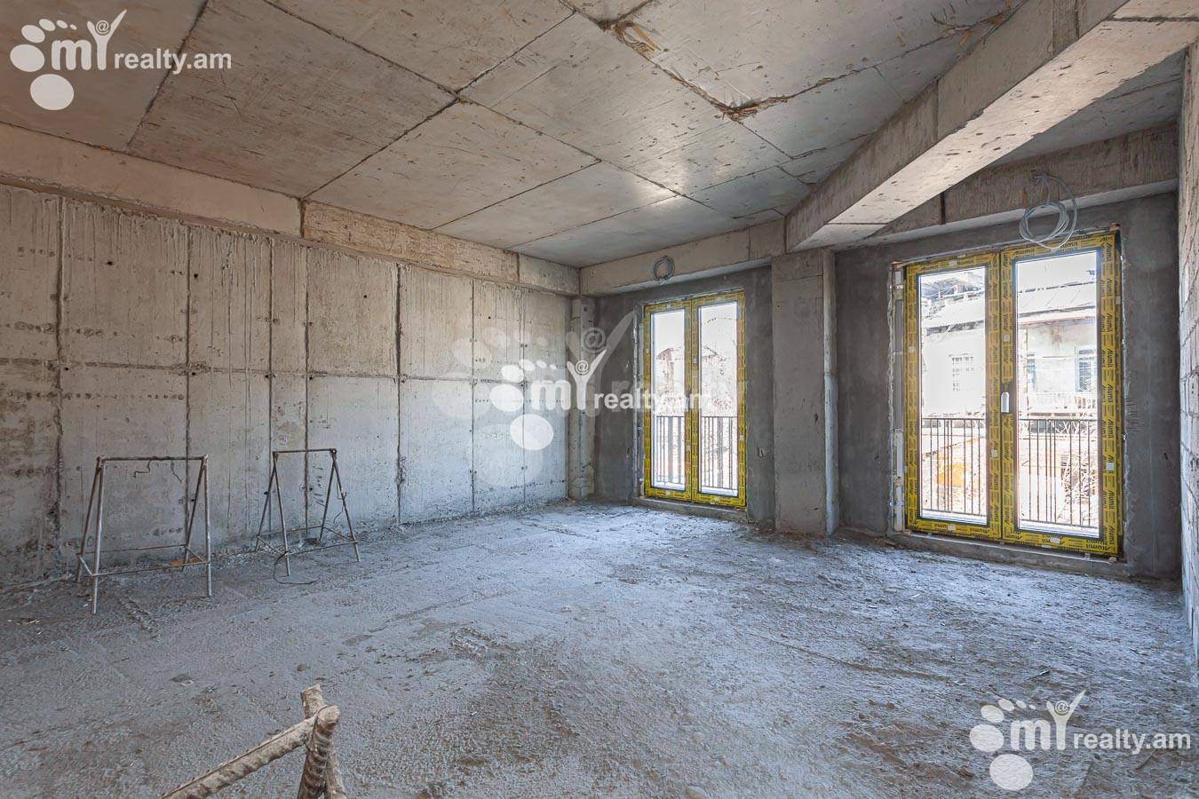 4 bedroom apartment for sale Leo St, Center Yerevan, 152660