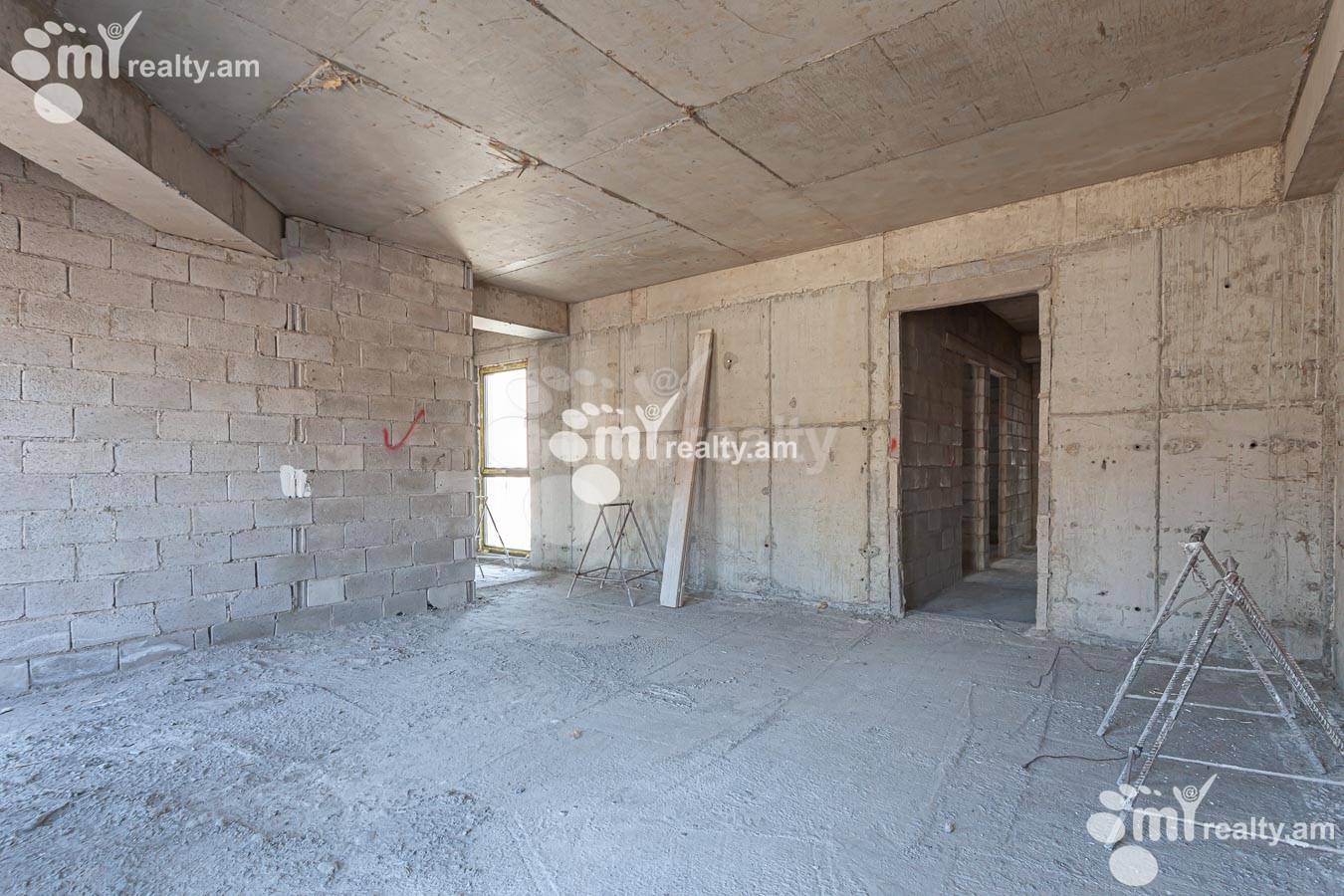 4 bedroom apartment for sale Leo St, Center Yerevan, 152660