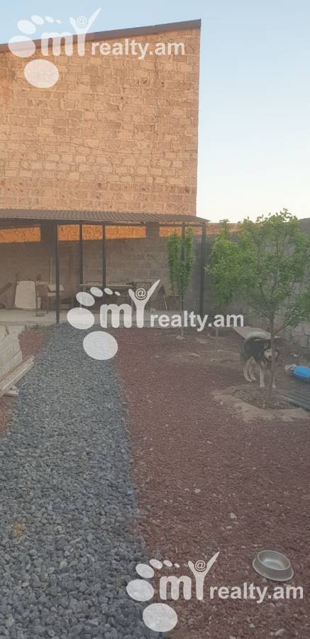 Купить дом Мисак Гацпаров ул., Паракар Армавир, 151152