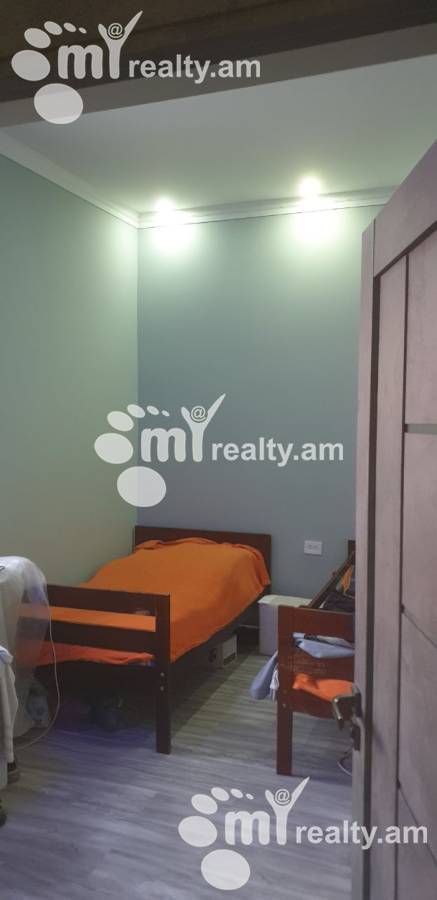 Купить дом Мисак Гацпаров ул., Паракар Армавир, 151152