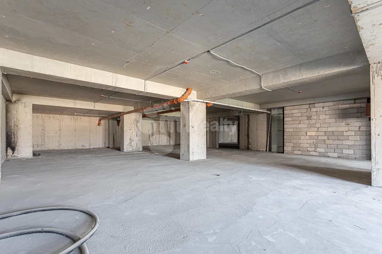 Commercial property for sale Paruyr Sevak  dis. 17 street, Avan Yerevan, 157753